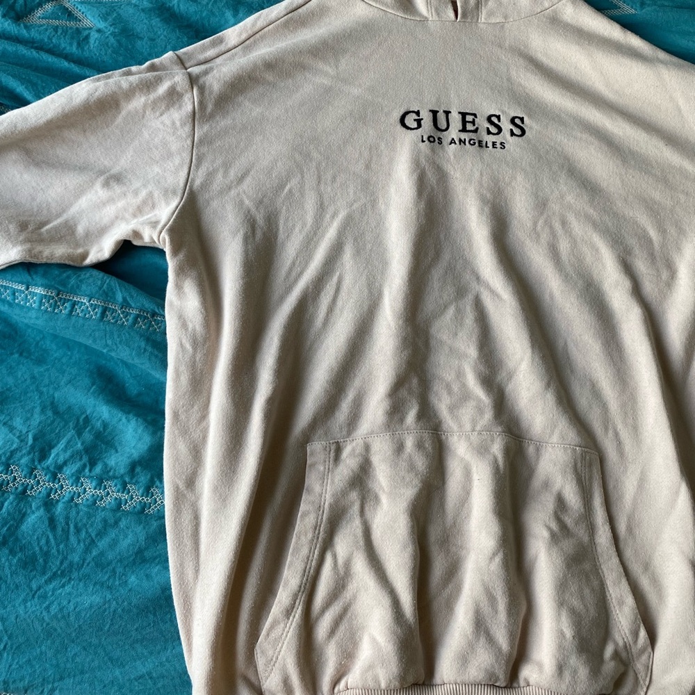 Guess Cream / tan Sweatshirt